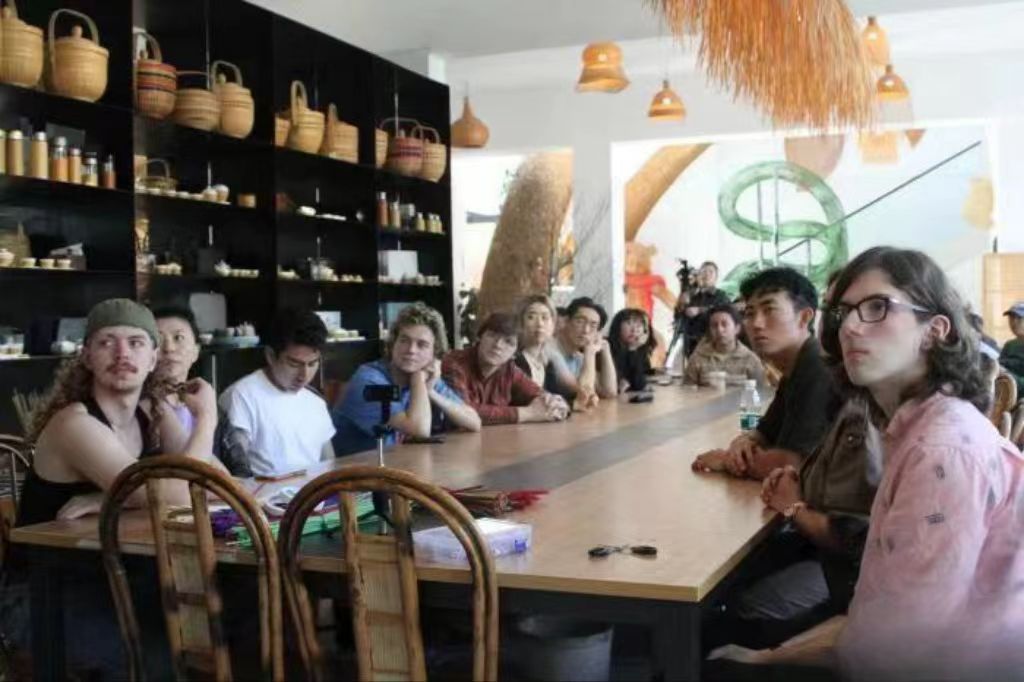 竹讯头条｜美国17所高校的23名大学生走进四川崇州体验竹编魅力