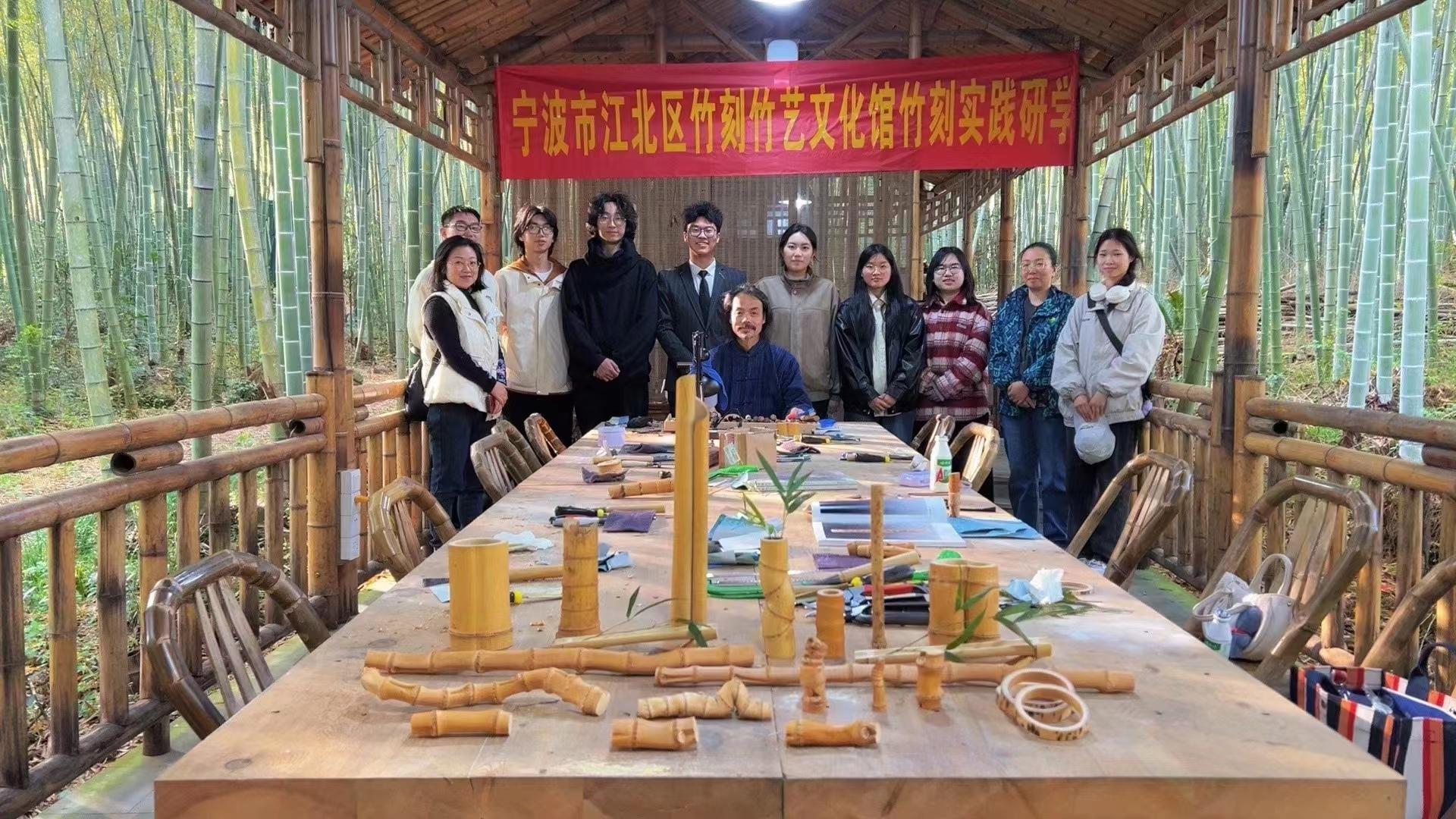 竹讯头条｜非遗竹刻魅力绽放！宁波师生携手实践研学，文玩佳作诞生记