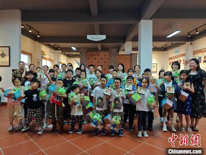 竹讯头条｜漳州市龙文区举办了“童心‘竹’梦·编织未来”漳台青少年竹编技艺非遗文化交流暨六一儿童节主题活动